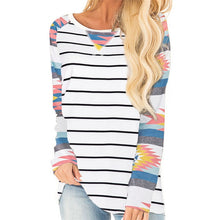 Laden Sie das Bild in den Galerie-Viewer, GFV - Raglan Sleeve - Goforvibes